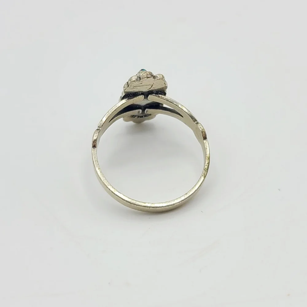 Vintage Sterling Silver Southwestern Turquoise Ring, Size 6.75